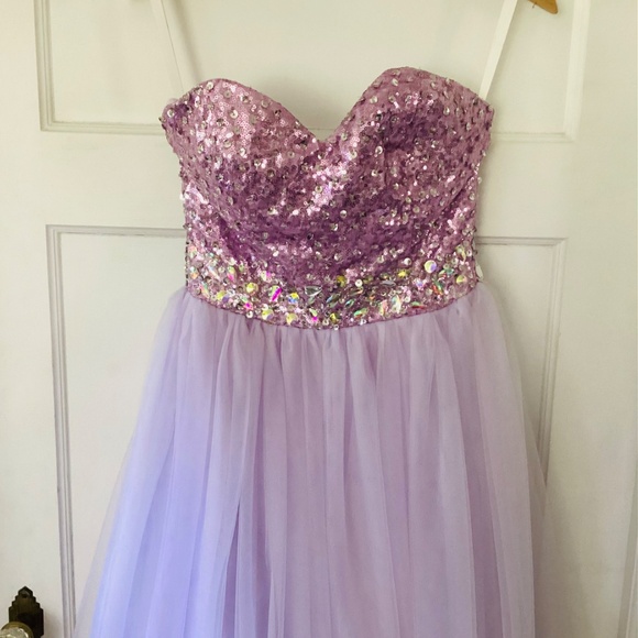 Bailey Bridal Prom Quinceañera Sweetheart Strapless Purple bling tulle ball gown - Picture 4 of 15